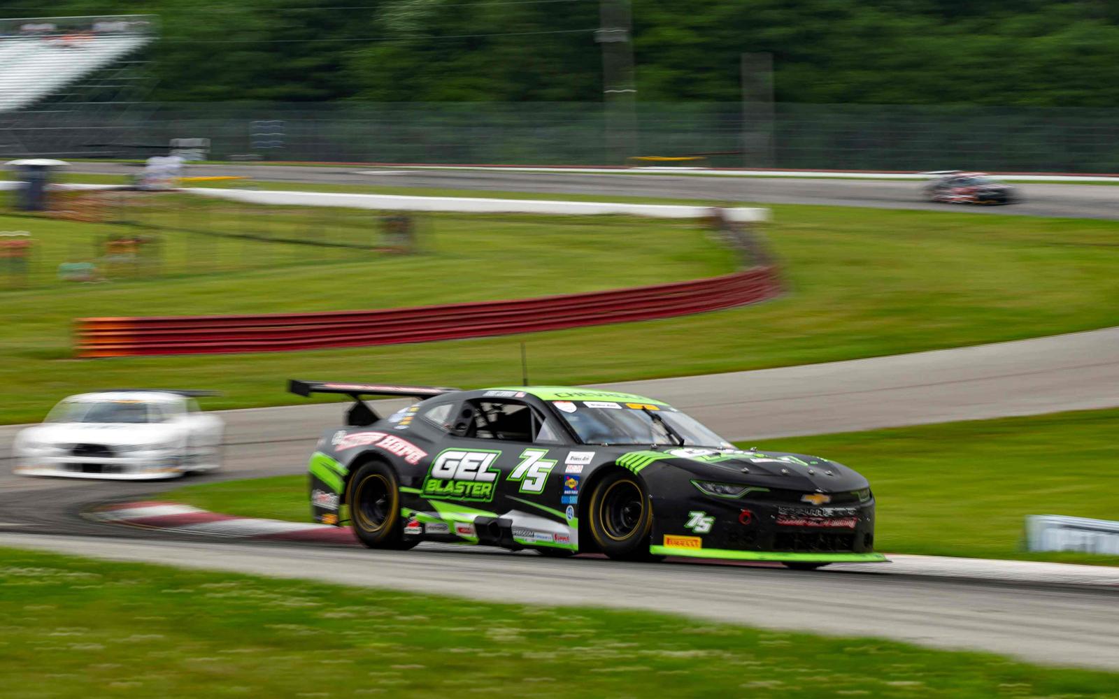 Silver Hare Weathers Tough Day at Mid-Ohio